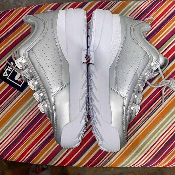 FILA Disruptor 2 Premium metallic low lace up sneakers NWT size 8 - Picture 9 of 10